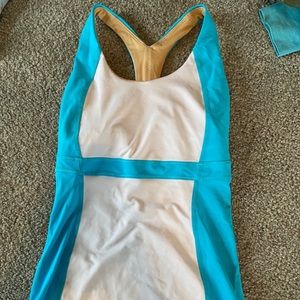 Lululemon tank top built in sports bra